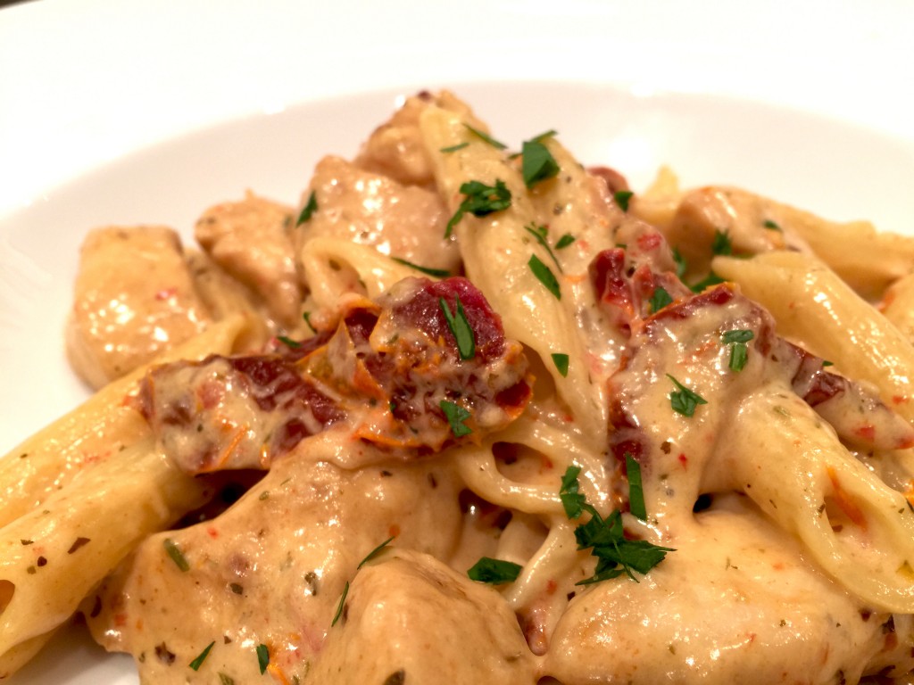 Chicken-Pasta-with-Sun-Dried-Tomatoes